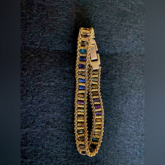 Nice Multi color gold tone bracelet - Picture 1 of 3